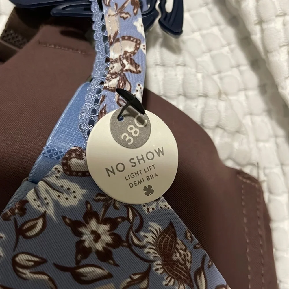 NWT- Lucky Brand - 38C, 42C & 42D - Picture 7 of 9